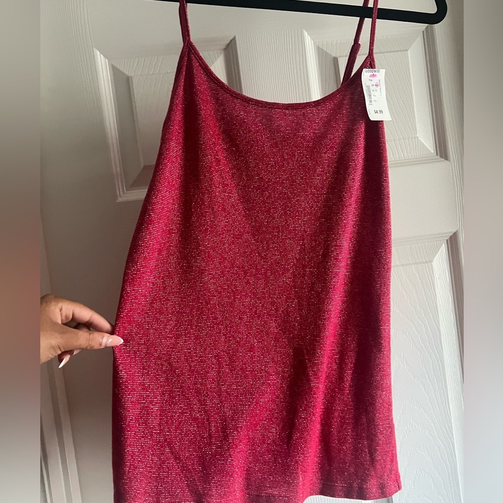 A medium sparkly red top.